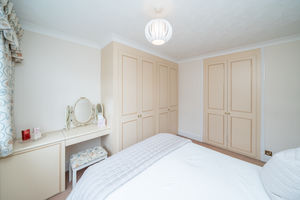 BEDROOM- click for photo gallery